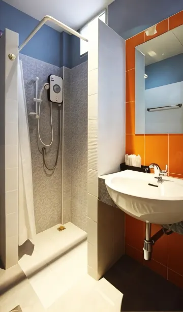 ห้องสแตนดาร์ด เตียงใหญ่ 1 เตียง