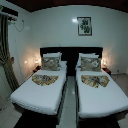 Freesia Hotel