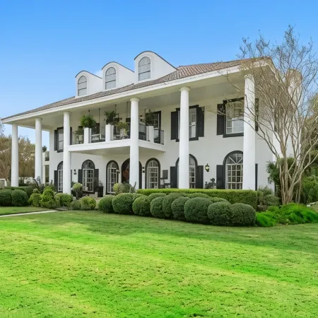 The Plantation House Boutique Inn