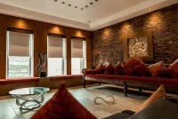 The Famous Floor Sleeps 26 and Group ACC Sleeps30 - Jacuzzi