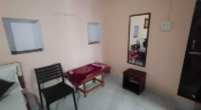 Radha Krishna Home Hotels near Prachin Hanuman Ghat