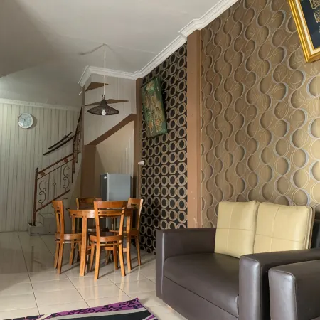 Villa Griya Bunga