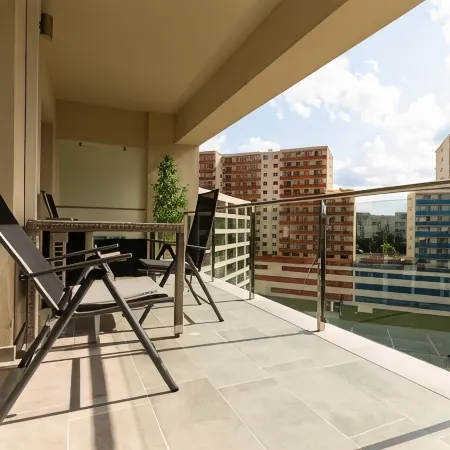 Nest Inn Spring Apartment Отели рядом с достопримечательностью «Торговый центр Cluj Iulius Mall»