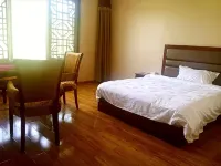 Peng'an Huangting Mountain Villa