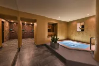 My City Hotel