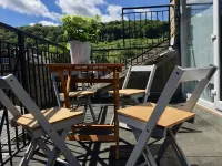 Apartment overlooking the river in the heart of Hebden Bridge - Pet friendly!