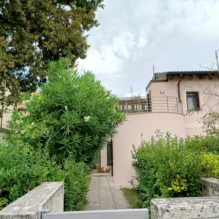 Il Nido - Villa in a strategic location