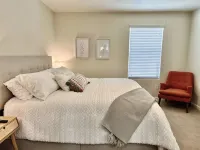 OFF-THE-DIAGONAL 2-Bedroom Townhome - 4-Star