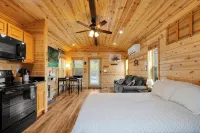 Mt Lemmon Summerhaven Pet Friendly Cabin 15