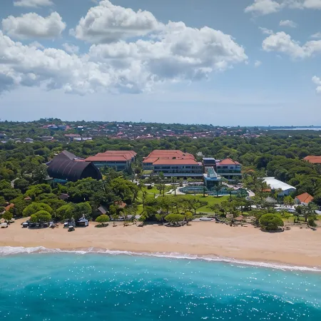 MERUSAKA Nusa Dua Отели рядом с достопримечательностью «Пляж Гегер»