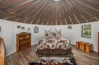 Stay in a Real Silo • Cozy Loft + Electric Fireplace + Full Bath Near Boise - Homestays