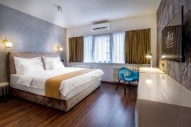 Level Luxury Room's