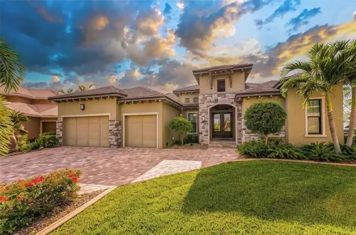 Eight Palms/ Punta Gorda Waterfront Paradise Escape - Boutique