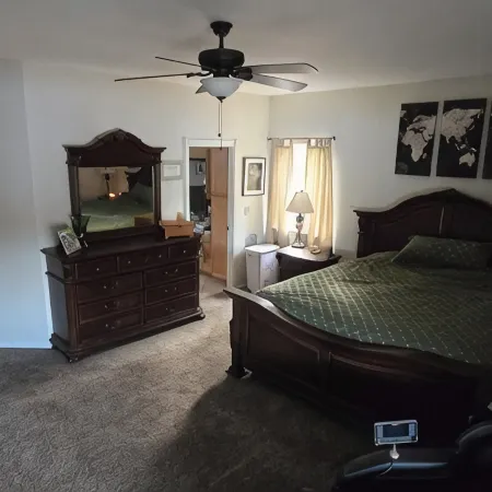 Upstate Waterfront Retreat 4000 sq ft with 2 Kitchens!!!