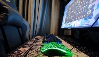 Qingye E-sports Homestay (Maoming Dianbai West Lake Park) - Esports