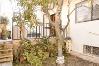 Mediterranean l Villa