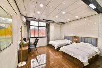 Yijiayi Homestay (Quanzhou High-Speed Railway Station) - balcony
