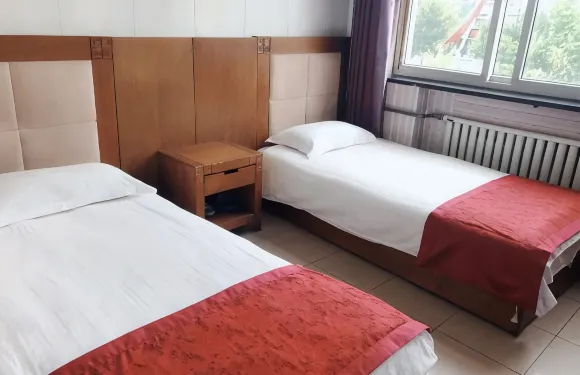 盧龍冀強快捷賓館
