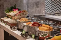 Hampton by Hilton, Qionghai Railway Station - Aamiainen