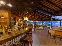 Secret Cliff Resort & Restaurant Hoteles cerca de Playa Freedom