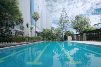 Lakeside Hotel - 5-Star