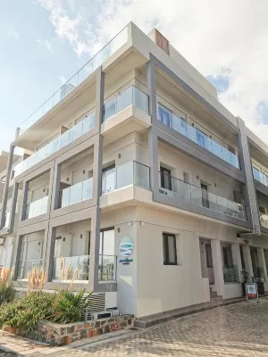Maritime Suites - Homestays