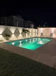 5 Star Villa Near Airport and Beaches - 빌라