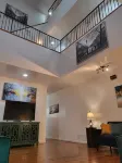 Reservoir Hill Mansion - Charming 4-bedroom house w/ 3 full bathrooms - Bungalow