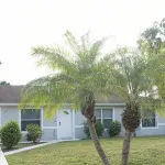 Peaceful Palm a Charming 3-bedroom house near Babcock Ranch, in Fort Myers - 3-Star