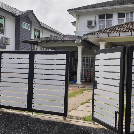RR Homestay D' Lot 144 Chukai Kemaman
