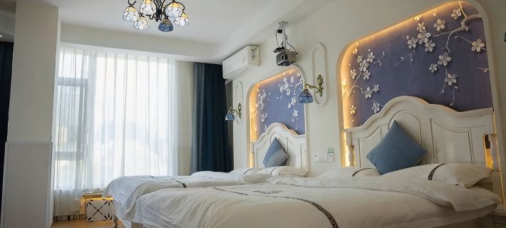 Hengfeng Theme Hotel (Xuanwei Railway Station Branch) Hotel a Xuanwei