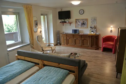Vacation apartment in a quiet location by the flowing waters of the River Theel - 公寓