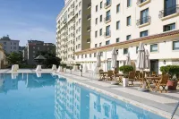 Hyatt Regency Baku - Luxury