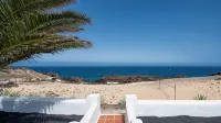 REYES Natur - Villa on the seafront