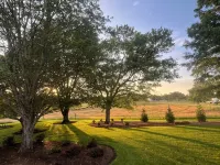 Charming Cottage- Yadkin River, Parks, Wineries and Winston-Salem in East Bend. - 3-stjärniga