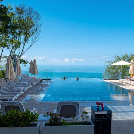 Na Luchezarnyoi Apart Hotel