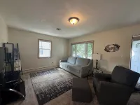 Clean & Cozy Spacious Apartment - 2 ดาว