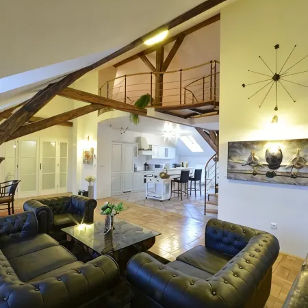 Attic Hastalska - Old Town Square - Grand Luxury Apartments