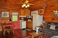 Deer Country Vacation Cabins #1 - Long Range View, Dogs Friendly