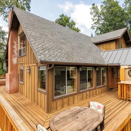 Sequoia Retreat: Spacious Cabin / Hot Tub / Sun Deck
