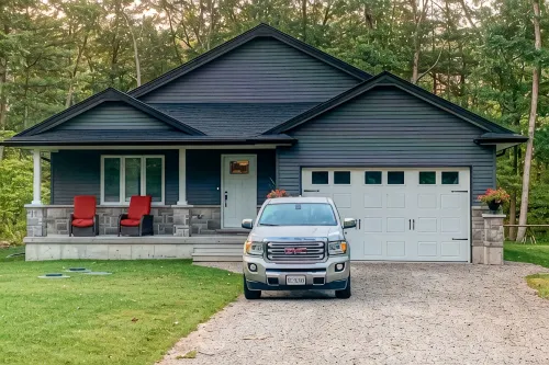 Grand Bend Getaway Cottage | Hot Tub & Relax by the Beach | 6Bed+3Bath - Wifi
