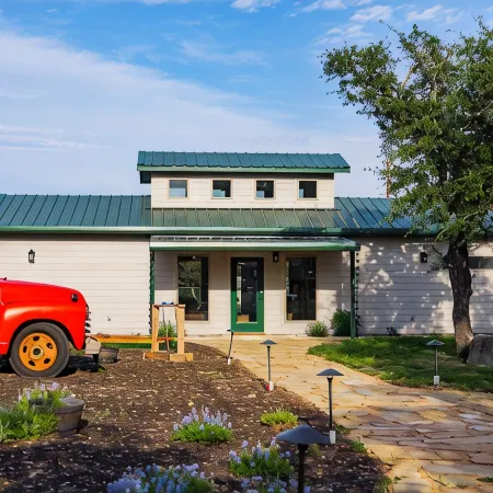 Glamping in Spicewood TX Hill Country~ Cabin 4 The Gus at Green Acres