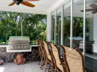 Beachfront Luxury Villa with Private Pool Hotels in Esterillos Este