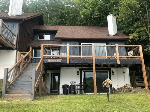 Mineshaft Chalets Side #2 - balcony