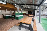 Big4 Yarra Valley Park Lane Holiday Park - Homestays