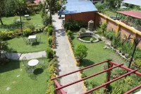 Royal Astoria Hotel - parking