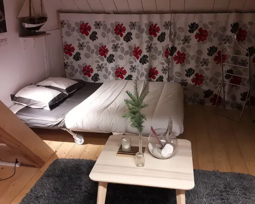 Gite with bamboo - duplex studio 1/4 people Hotels in Arbois
