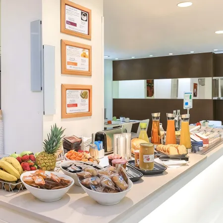 Ibis Styles Menton Centre
