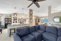 Exceptional Pool Home in Vero Beach - プール