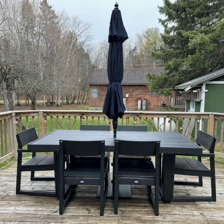 Welcome to Le Chalet in Grand Marais - walking distance to Lake Superior & more!